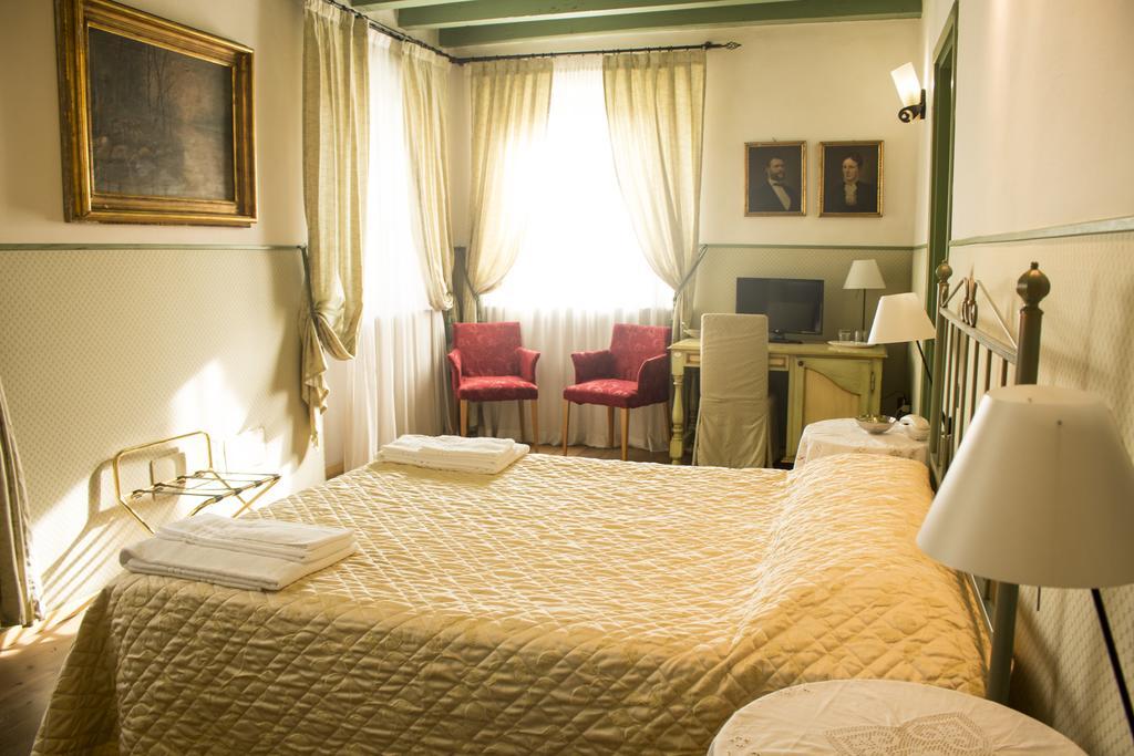 Villa Vecelli Cavriani Mozzecane Eksteriør bilde