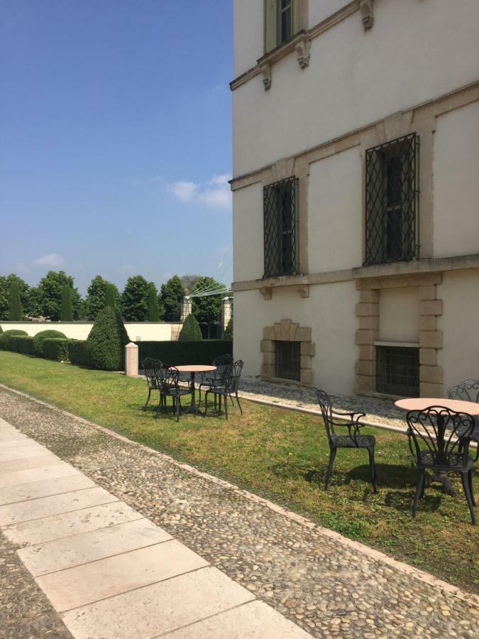 Villa Vecelli Cavriani Mozzecane Eksteriør bilde