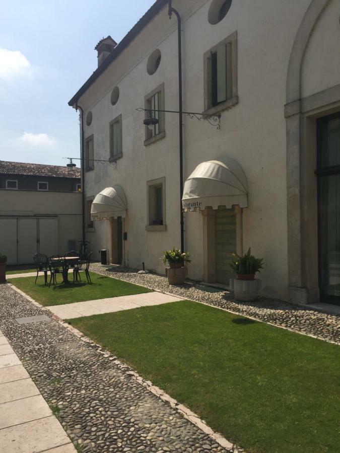 Villa Vecelli Cavriani Mozzecane Eksteriør bilde